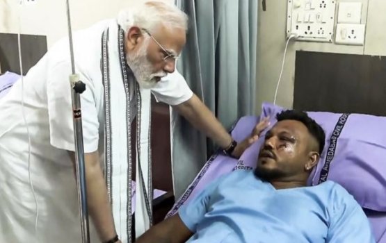 BlackBox found as Modi meets lone survivor