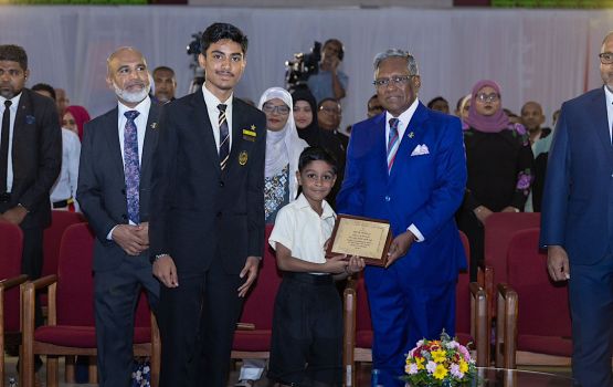 2 dhuvahakah bahaalaigen mathee aruthaveringe inaamu dhinumuge jalsaa fashaifi 