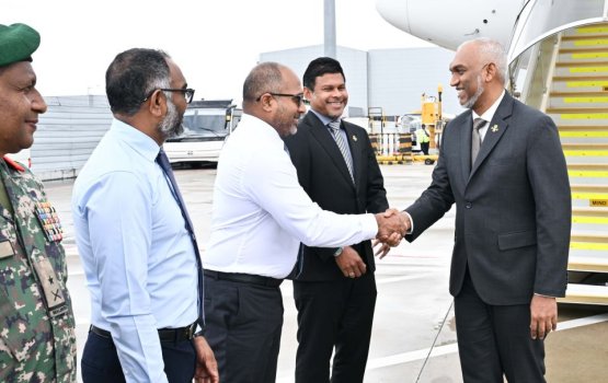President returns to Male' after his visit to the UK