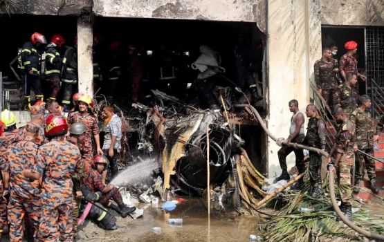 Bangladesh mathindhaa boat vettun: Raees hithaama faalhu kuravvaifi