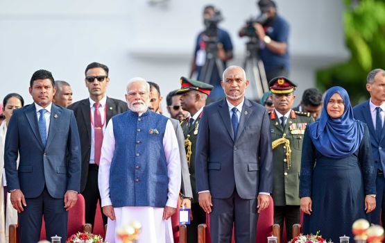 Minivan dhuvahuge kulhivaruthah India ge boduvazeeru Modi ballavaalahvvaifi 