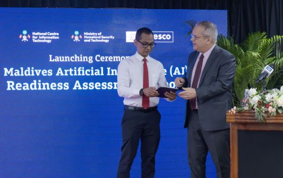Dhivehi raajjeyge Artificial Intelligence Assesment report ekulavaalumalai ifthithaahu koffi 