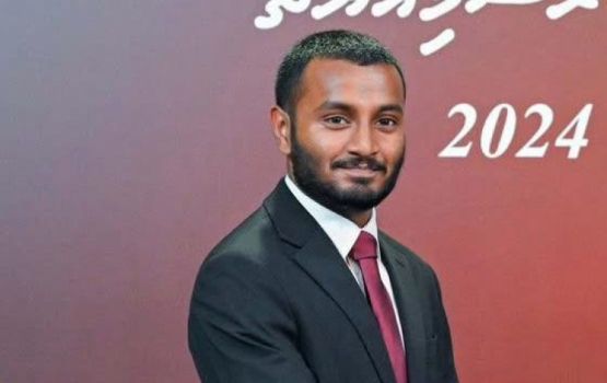 Vape ethere kuri massalaigai joorimana kuri zuvaanunge advisory boardge member, Maahil isthiufaa dheefi 