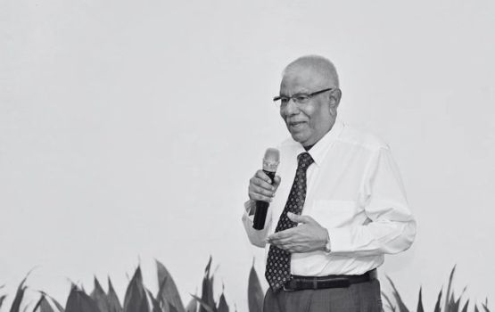 Dhuniyege fenvarugai faahaga kohlevey manzilakah raajje hedhumah MU Manik ge dhauru nuhanu bodu: Raees