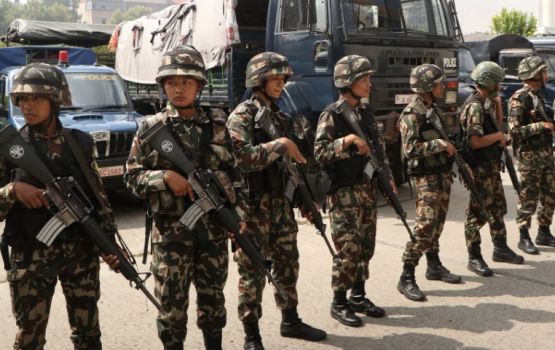 Nepal hamanujehun: Curfew iulaan koh army in maguthakah