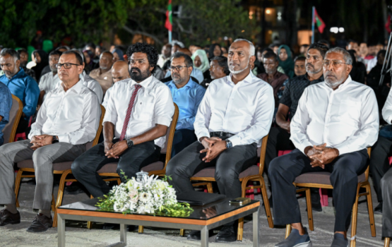 Gasim ge thaureef Raees ah: emanikfaan vote hodhumuge niyathugai ithurufulhu na'hahdhavaane