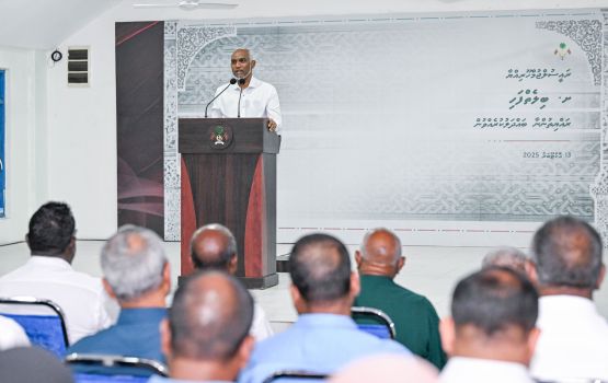 Atholhu Council uvaalumun anna aharu council thakah dhey block grant boduvaane: Raees