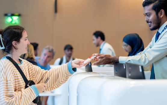 VIA ge terminal 1 in air India ah hidhumaih dheyn fashaifi  VIA ge terminal 1 in air India ah hidhumaih dheyn fashaifi