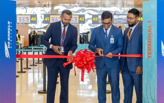 VIA terminal 1in hidhumaiy dheyn feshi 20 vana airline akah US-Bangla airlines 