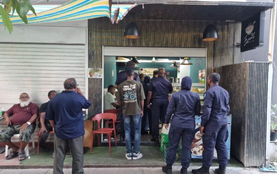 Cafe' thakah haassakoh Male' aai Hulhumale'gai hingi operation ehgai 8 bidheyseeaku hayyrukoffi 