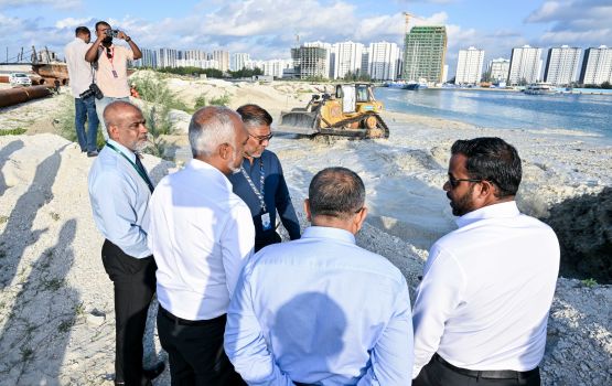 Hulhumale thinvana fiyavaheege bin hikkumuge masakkaiy kuriahdhaa goiy raees ballavaalaivvafifi 