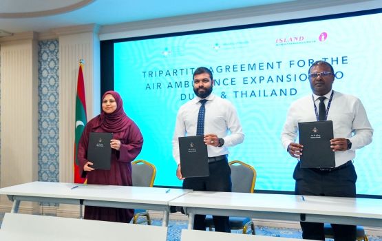 Air Ambulance ge dhathuru thah Dubai aai Thailand ah  fashanee
