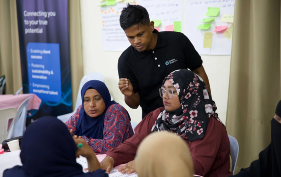 Raajjeyge hurihaa rashakun viluntheri raajje ah mauloomaathu ehkohffi 