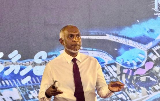 Roadhaige kurin 4000 flat havaalu kureveytho balan