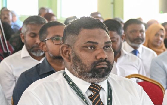 Jinsee furahsaara kuri kan Feridhoo Council ge raees ge machah saabithuve, suspend kohffi