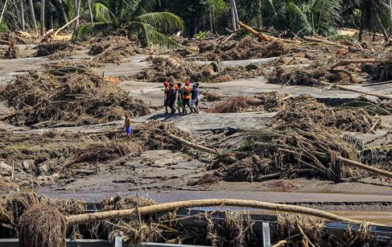 Moosmee kaarisaa thakugai Asia in hafthaa eh ge thereygai 1000 maru!