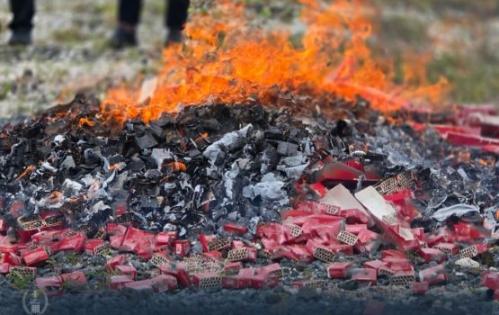 Gavaaidhaa hilaafah etherekuran ulhenikoh hifahattaafai huri 1.8 million cigerrate nahthaalaifi 