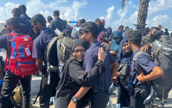 Vathanee hidhumaiy nimmi 300 dharivarunnah MNDF in vazeefaa dheefi