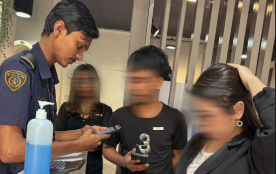 Hulhumale gai hingamundhiya ithuru saloon thakeh balaa faaskoffi 