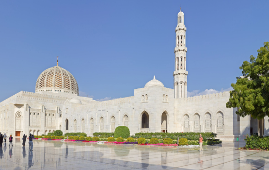  Qaboos Grand Mosque akee Oman ah Sultan  Qaboos bin said ge hadhiyaa eh!