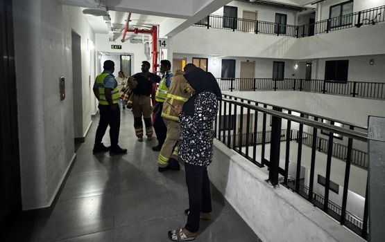 Hiyaa tower alifaan: 7 apartment ehgge 37 faraathakah vaguthee boa hiyaavahikan foarukohdheefi 