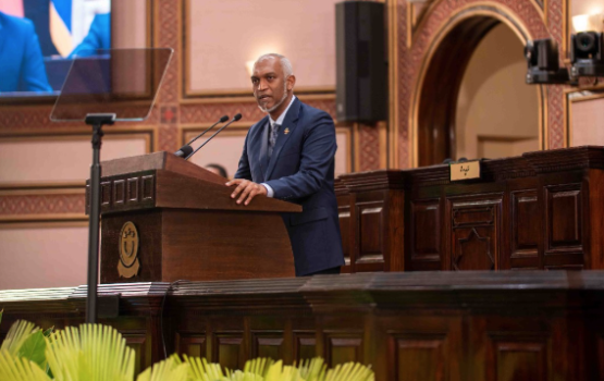 Gross reserve gai 1.13 billion dollar ebahuri: Raees Muizzu