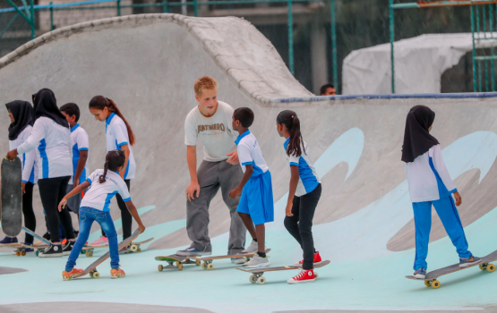 Anna mahu skate ereenaa ninmaa, hama emahu racing ereenaage bin hikkan fashanee 