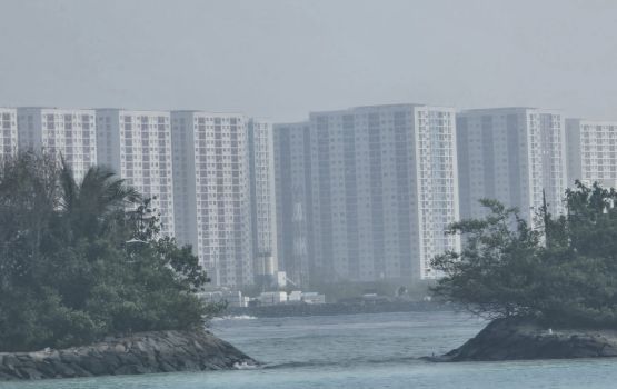 Kuriyah oye 4 dhuvahu ves Rajjeyge sarahahdhah nurahkaa minvarah vai nusaafu vaane:MET