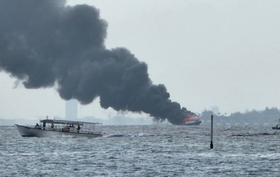 Male' kaireegai 15 meehaku thibi mass dhonyeh gai rove, andhanee