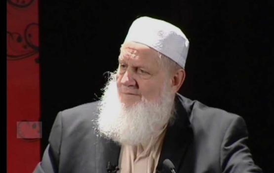 Yusuf Estes: Islamee nooru libumah fahu, Dheenee heyluntherikan ithuru kurumuge namoonaa eh