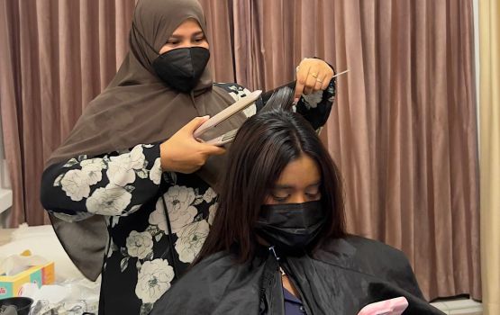 MEEHUN: masakkaiy kuri saloon akun dhasvi keratine hair treatment amilla business akah