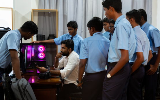 BML funds a multimedia studio in Dh. Atoll Education Centre