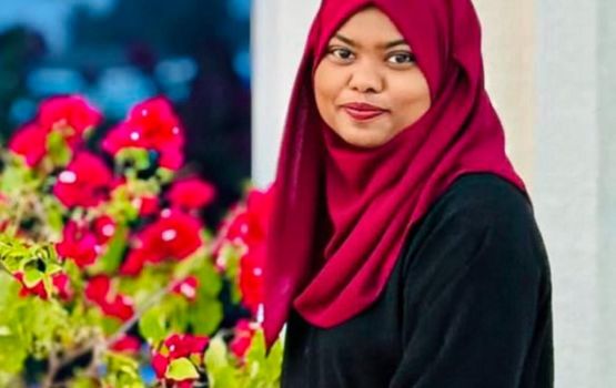 MEEHUN: Dhonthage hunarun kurehumah loabi jehunu Sajjaadha kaamiyaabee ge aa usmin thakakah!