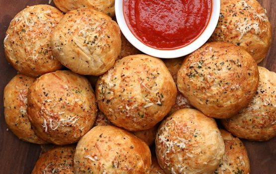 Miadhu roadha veellan 30 minute therey thayyaaru kollevey Pizza bolls thayyaaru kollamaa