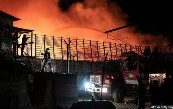 Dozens feared dead after Kabul hospital hit in air strike