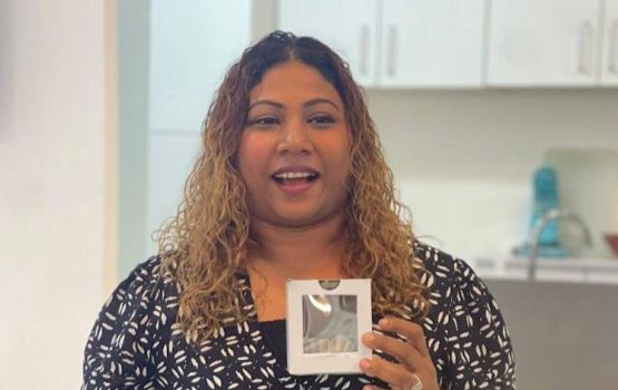 MEEHUN: Baking ah loabi jehunu Shazoo ge huvafen: Beybe ge handhaanugai pastry and cake coffee shop eh hulhuvun