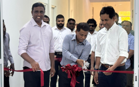 Kudhi aabaadhee thakuge sikhee hidhumah fulhaa kurumah ves massaikah kuramun dhaa kama Nazim vidhaalhu vejje