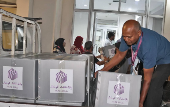 Atholhu thereyga vote laa 347 marukazah beynun vaa thakethi fonuvumuge massaikah EC in fashaifi