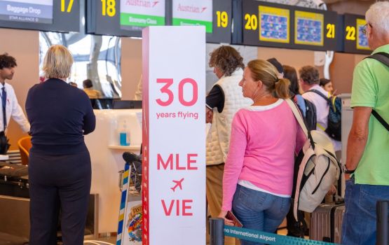 Austrian Airlines in raajje ah dhathurukuran feshithaa 30 aharu furun kulagadhakoh faahagakohfi