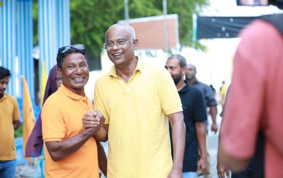 Party aa dhekolhah masakkaiy kuraa kamah bune MDP Villingili dhaairaage naibu raees suspendkoffi 