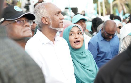 Umrah kurahvan Raees ge dhe kanbalun furaavadaiganna vanee