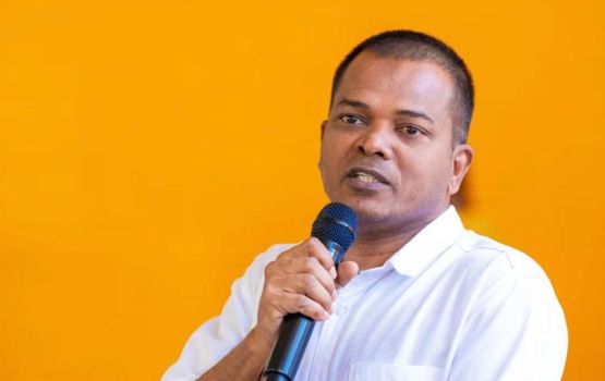 Addu city mayor gondi aai WDC raeesaa ge gondi MDP