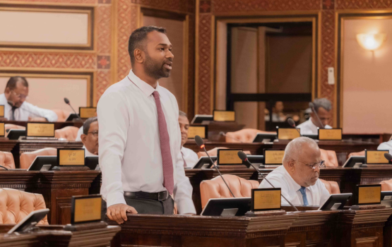 Noosveri kamuge minivan kamah huras alhaa kamah bune majileeha husha'helhi kulli massala beyrukohffi