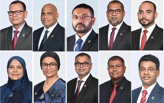 10 Minister in isthiufaa dhevvee sarukaarah genna heyo badhaluthakah ebbaarulun dheyn