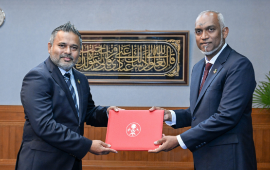 Minister of Fisheries, Agriculture and Ocean Resources ge magaamah Ahmed Shiyam ayyanu kuravvaifi