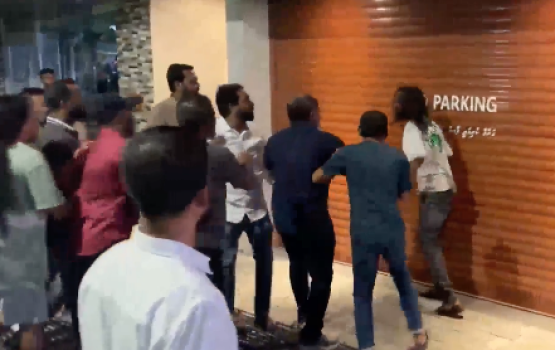 MDP ihuthijaaju: Mayor Azim ah hamalaa dheyn ulhunu meehaku huttauvaifi