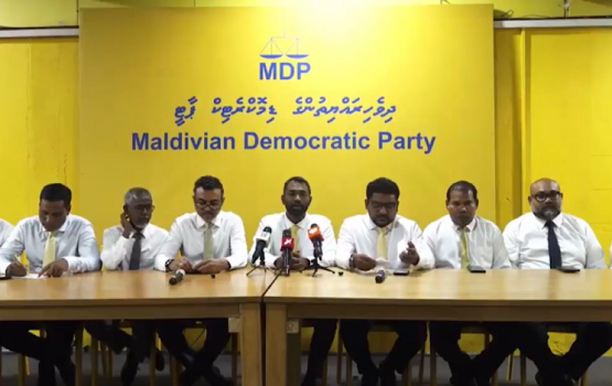 MDP Chairperson inthihaabu: Parlimentary group ge 10 member aku Meekaail ah thaaeedhu kuraakan haamakoffi 