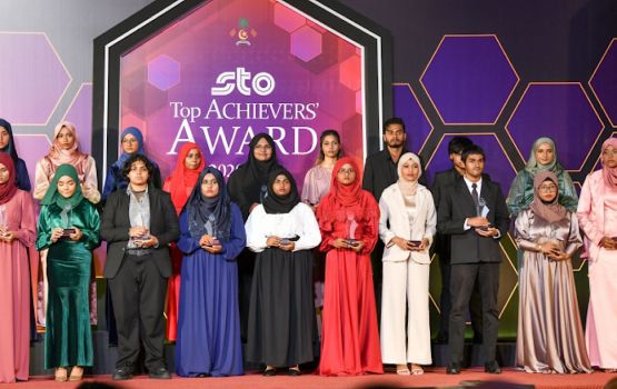 Raees ge haassa scholarship ah kurimathilaan hulhuvaalaifi