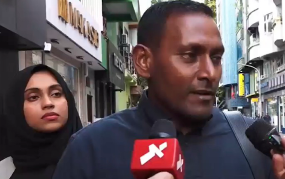 Fuluhunnah haazirukuri Eesha Asharfah dhifaaugai vaahaka dhakkan furusathu nudheykamah bunefi 