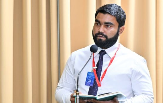 Court auraa hilaaf vi kamah bune noosveringe badhdhaluvumun Shahzan nerefi